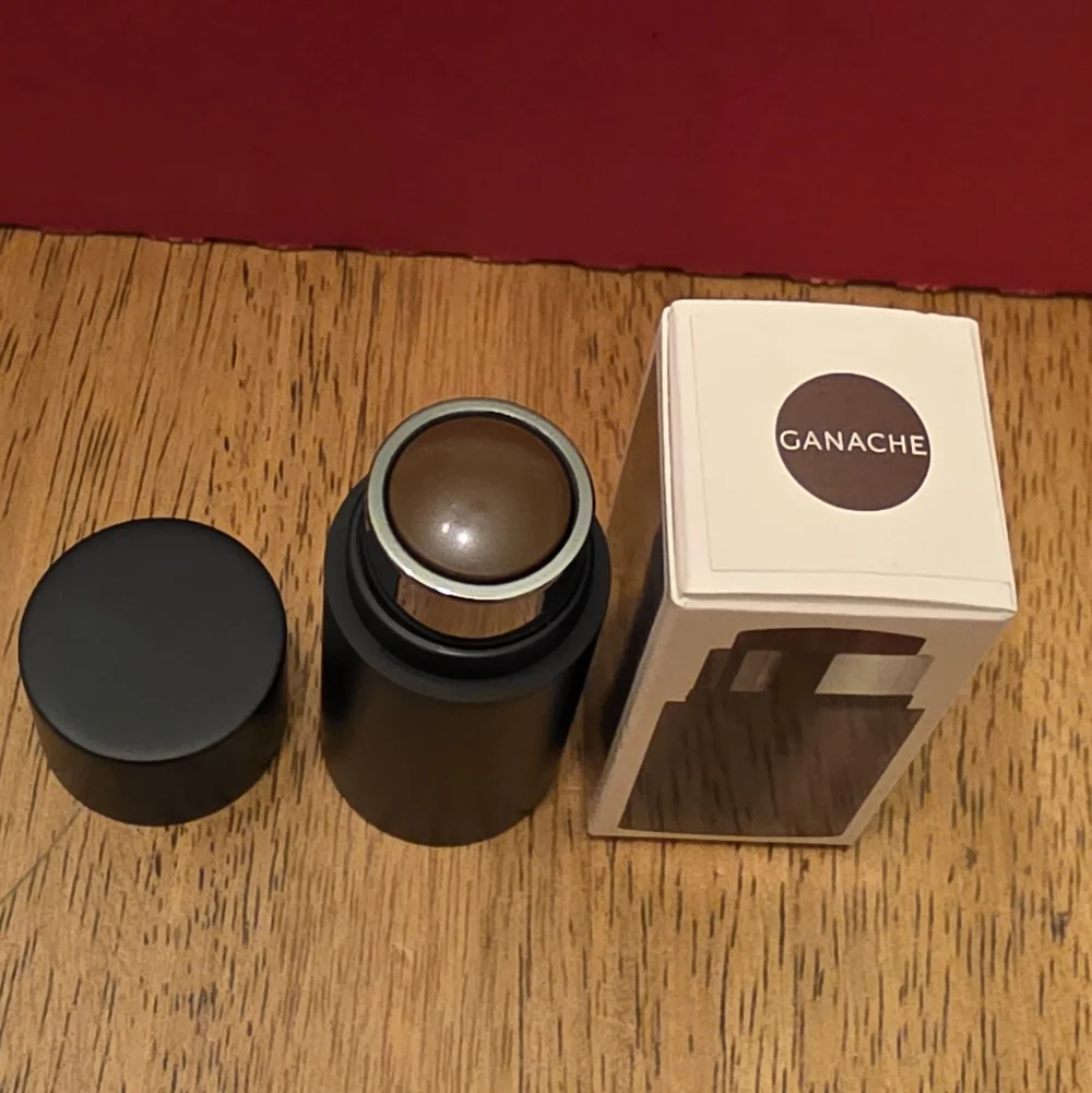 Westman Atelier MINI Petite Trace Cream Contour Stick GANACHE. PRICE IS FIRM
